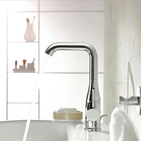 Grohe Essence baterija za umivaonik M – Size 24173001